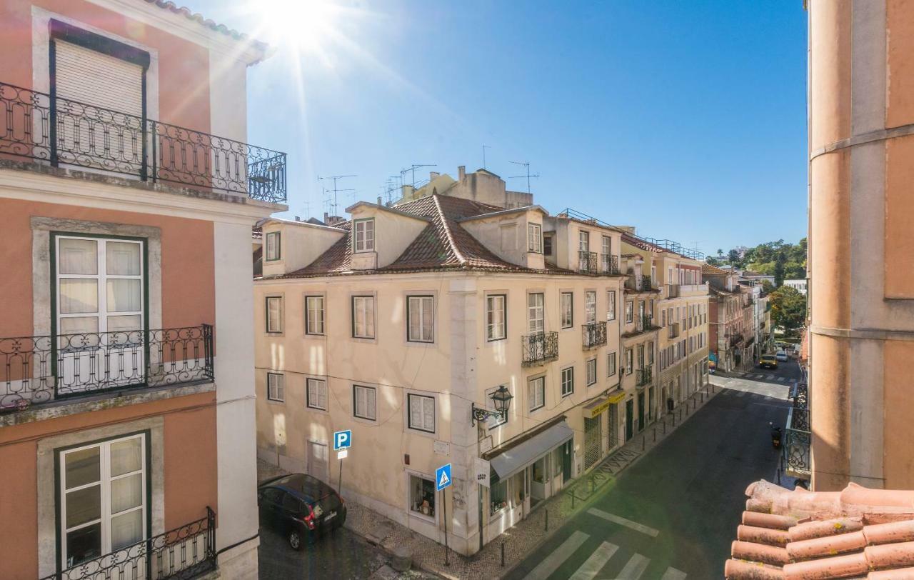 Апартаменты Live Like A Local @ Casa Da Esquina - Wifi & A/C Лиссабон Экстерьер фото
